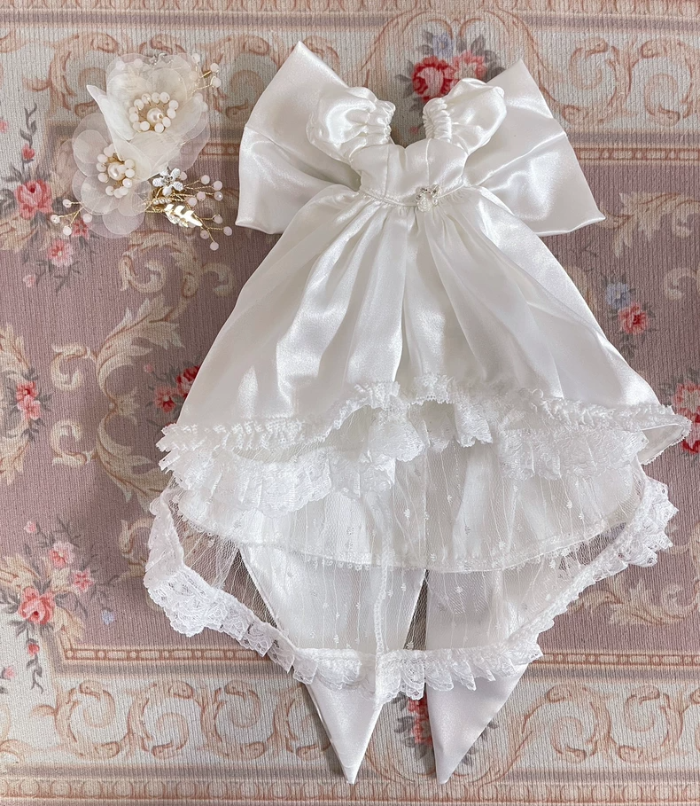 Elegant Blythe Doll Outfit with Lace & Satin - Detachable Bow & Headpiece for Collectors - Premium Quality & Versatile Styling - Image 8