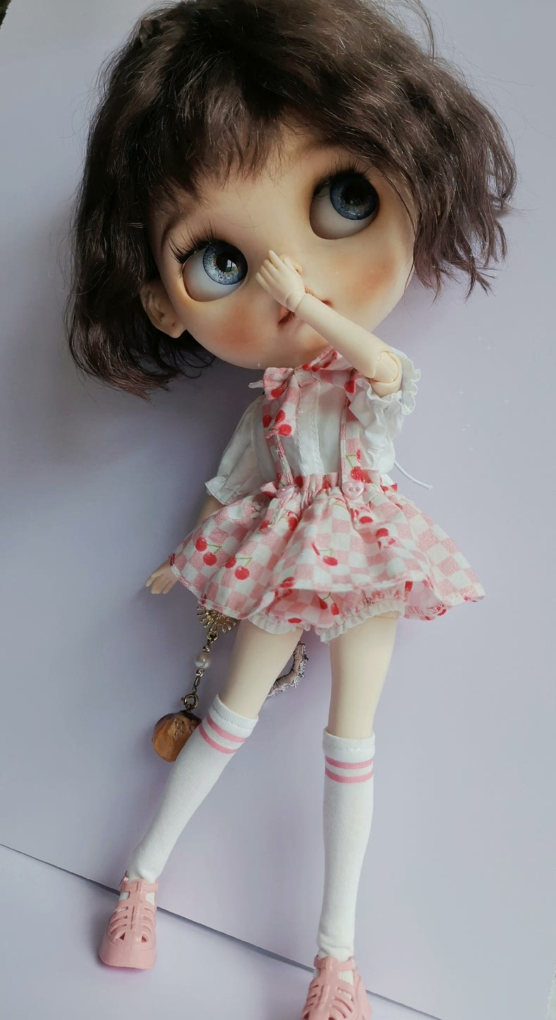 Charming BLYTHE Doll Outfit: Cherry-Adorned Skirt, Ruffled Blouse & Accessories for OB24/OB22 – Premium Collectible Ensemble - Image 1