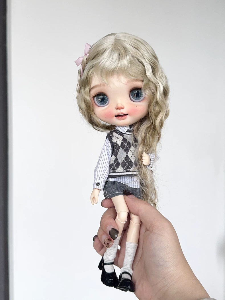 BLYTHE OL Office Outfit Set w/Diamond Vest Skirt Socks Shirt - Chic Sophisticated Collector Fashion - Image 4