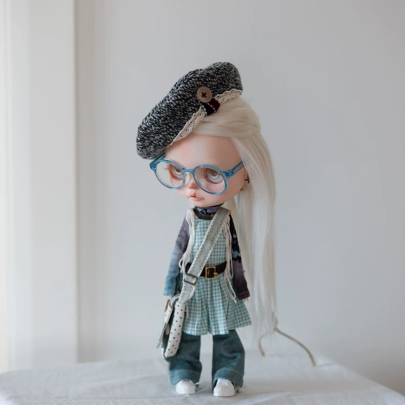 Chic Playful Blythe Doll Outfit: Beret, Checkered Dress & Denim Pants - Layered Style - Image 8