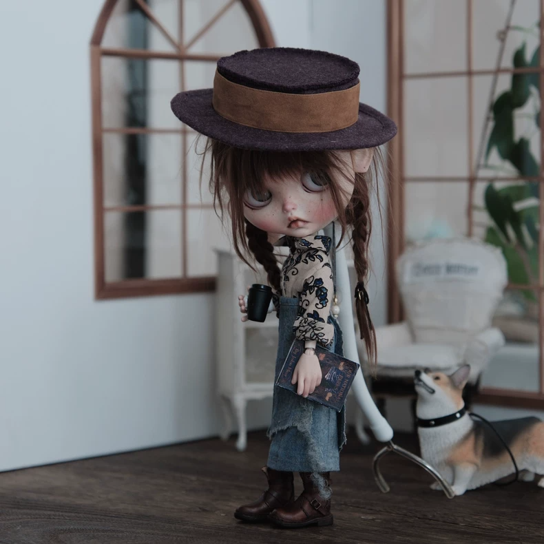 Exquisite Blythe Doll Outfit: Floral Shirt, Denim Skirt & Hat Ensemble - Premium Detailed Collectible Clothes - Image 4