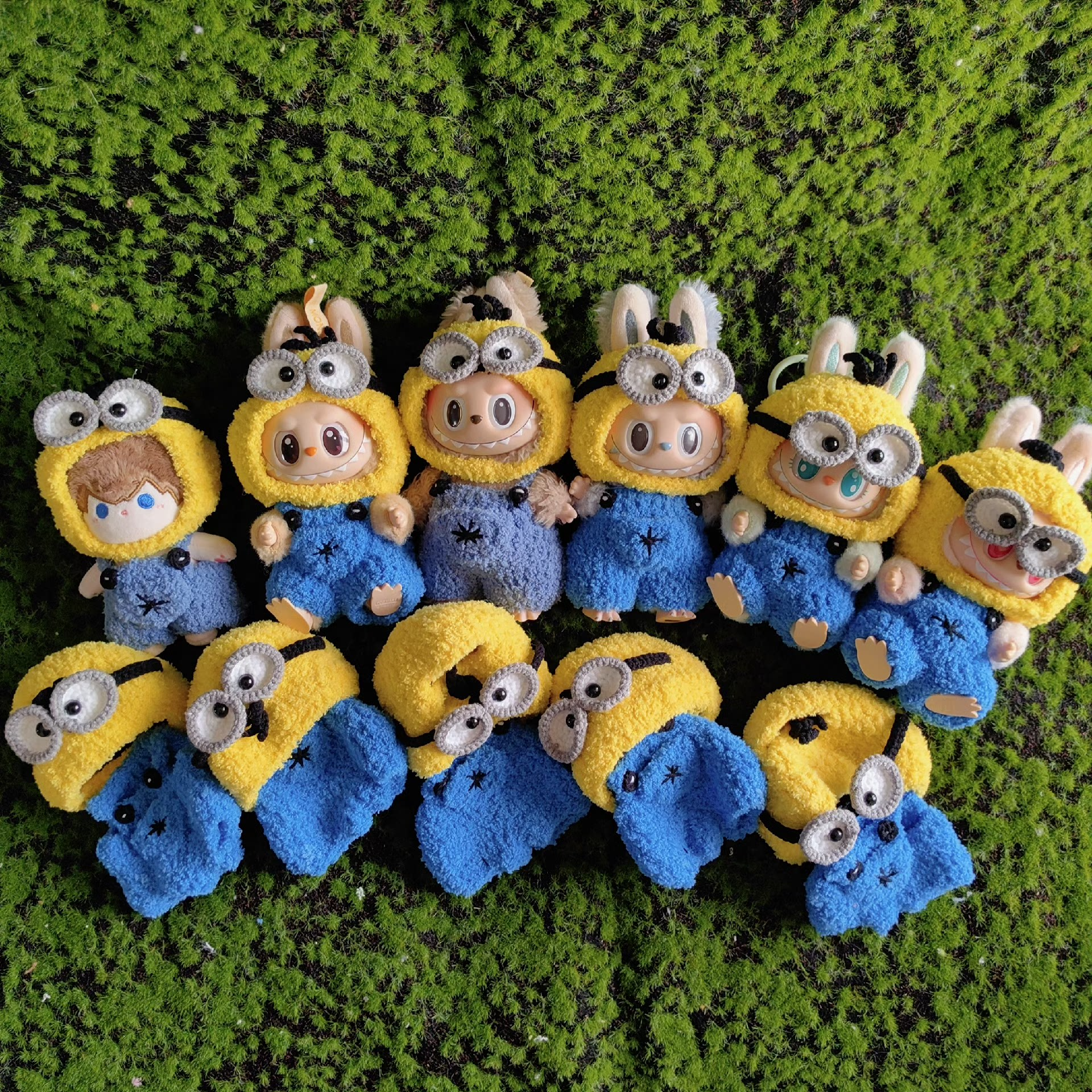 Whimsical LABUBU Outfit – Playful Yellow Hoodie & Blue Pants Set for Adorable Collectible Figures - Image 2
