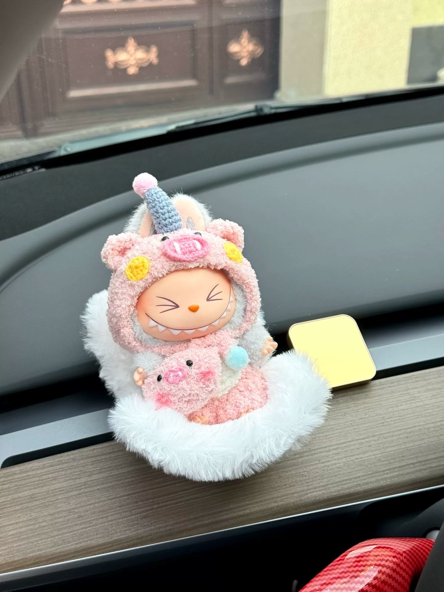 Adorable LABUBU Doll Outfit – Pink Unicorn Onesie with Hood & Pig Accessory - Image 6