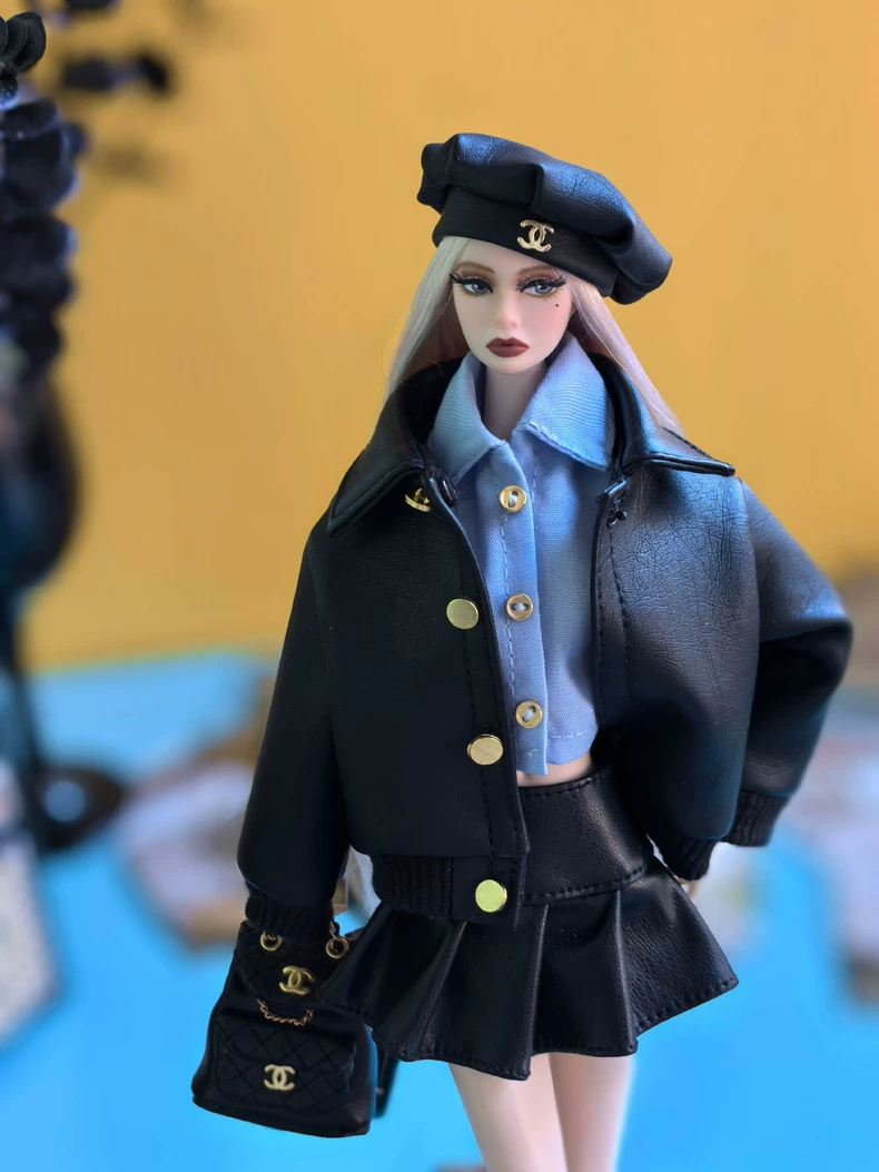 Chic 5-Piece BJD 1/6 Outfit: Matte Leather Jacket & Pleated Skirt Set in Black/Blue with Gold Accents - Image 1