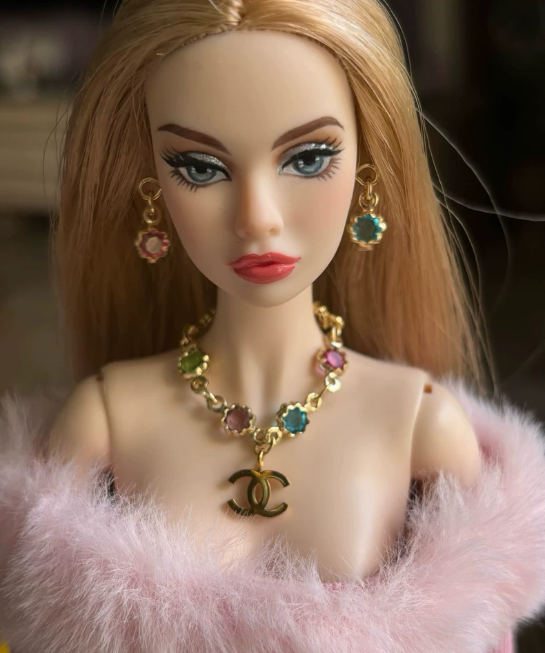 Sparkling Pink Glitter Dress & Fur Coat Set for BJD 1/6 Barbie Dolls | Elegant Collector Outfit - Image 3