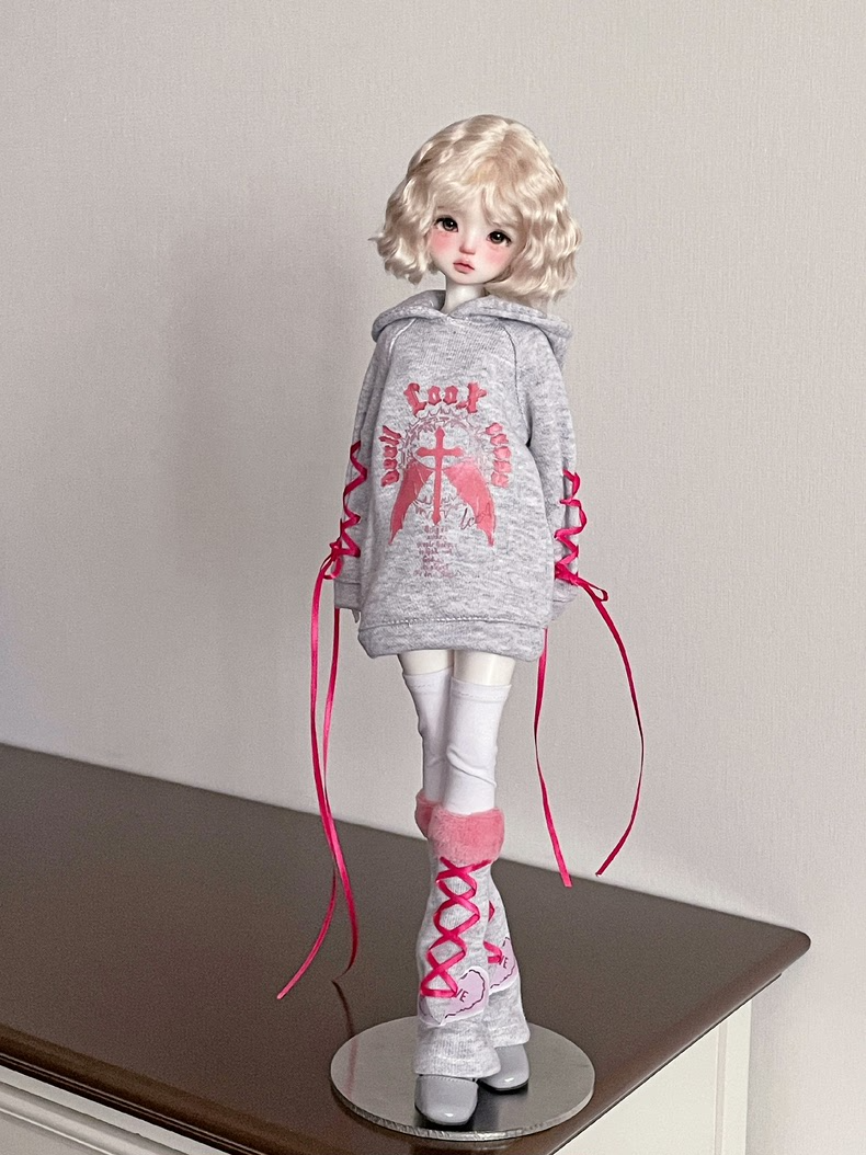 Stylish Cozy BJD 1/4 Hoodie Outfit with Leg Warmers & Socks - Multiple Colors! - Image 8