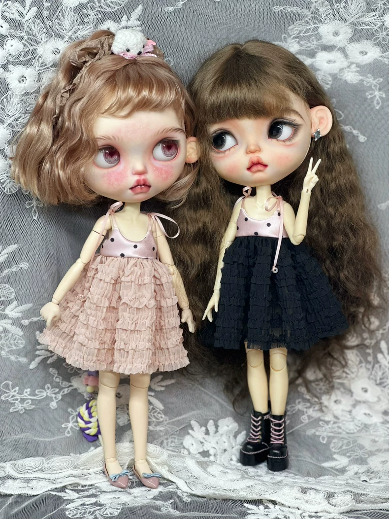 Exquisite Handcrafted Blythe Doll Outfits: Elegant Cake Princess & Playful Apron Dresses - Image 3