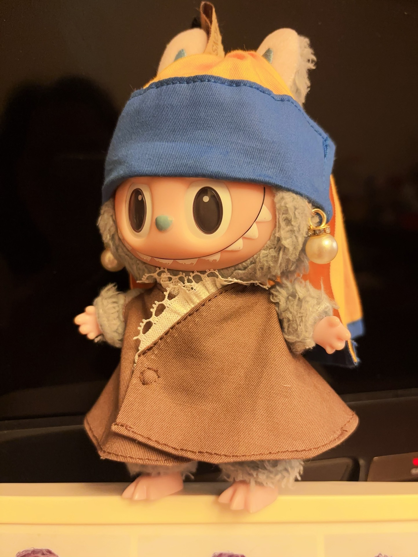 Whimsical LABUBU Doll Outfit: 'Girl with a Pearl Earring' Inspired Yellow & Blue Dress & Hat for Collectors - Image 3