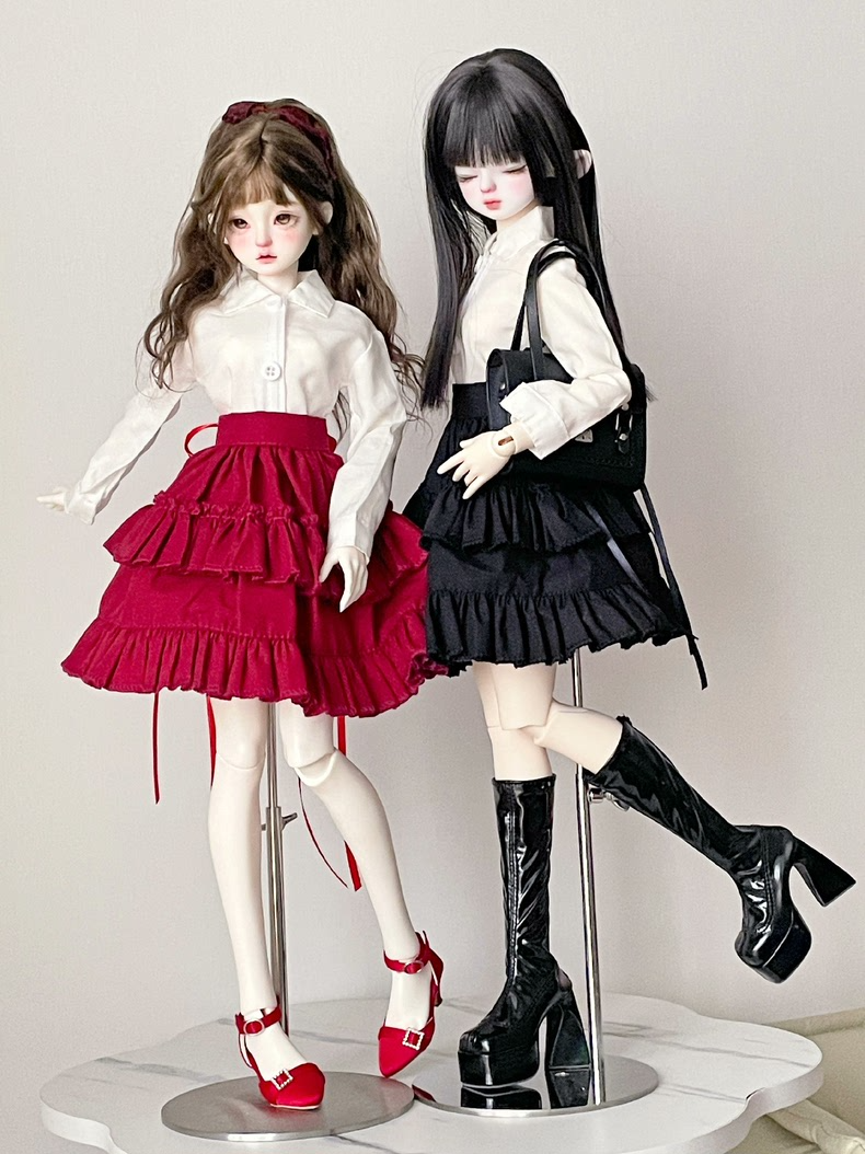 Charming BJD 1/4 Outfit: Elegant Shirt & Layered Skirt for Doll Enthusiasts - Image 1