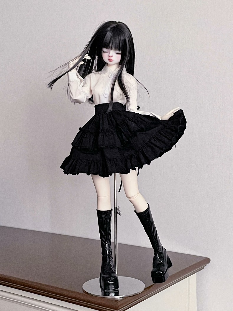 Charming BJD 1/4 Outfit: Elegant Shirt & Layered Skirt for Doll Enthusiasts - Image 4