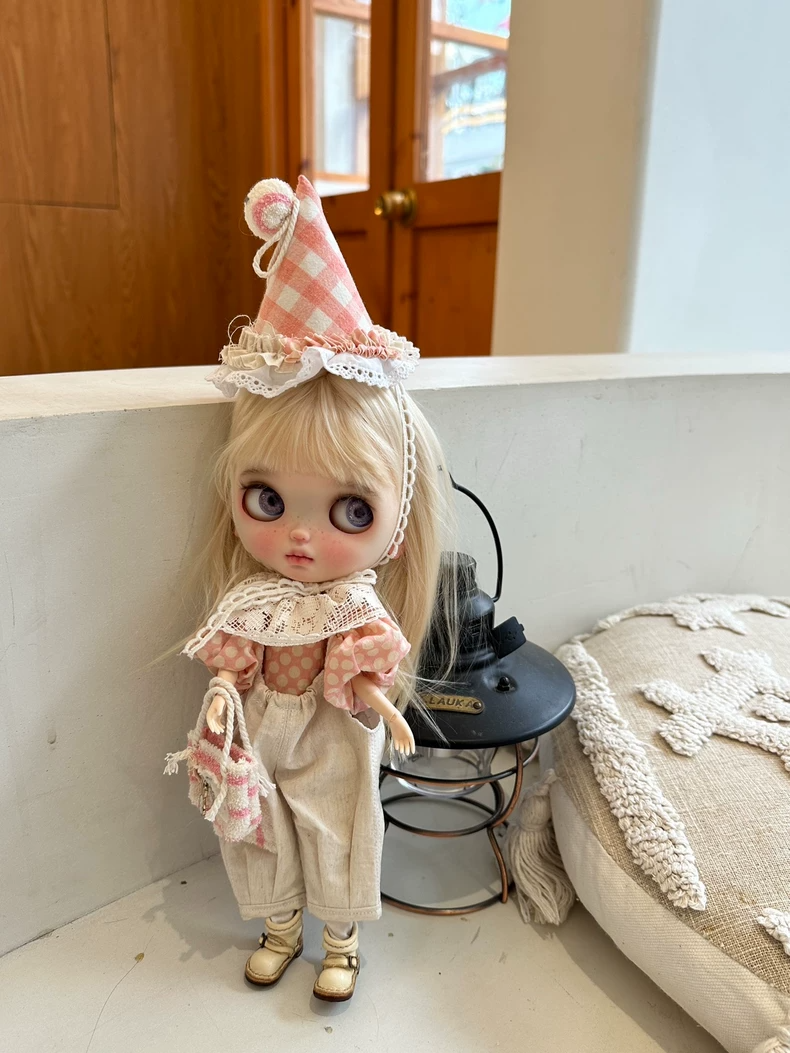 Vintage Charm BLYTHE Doll Outfit – Handmade Pastel Dress Set with Accessories for Creative Play & Display - Image 8