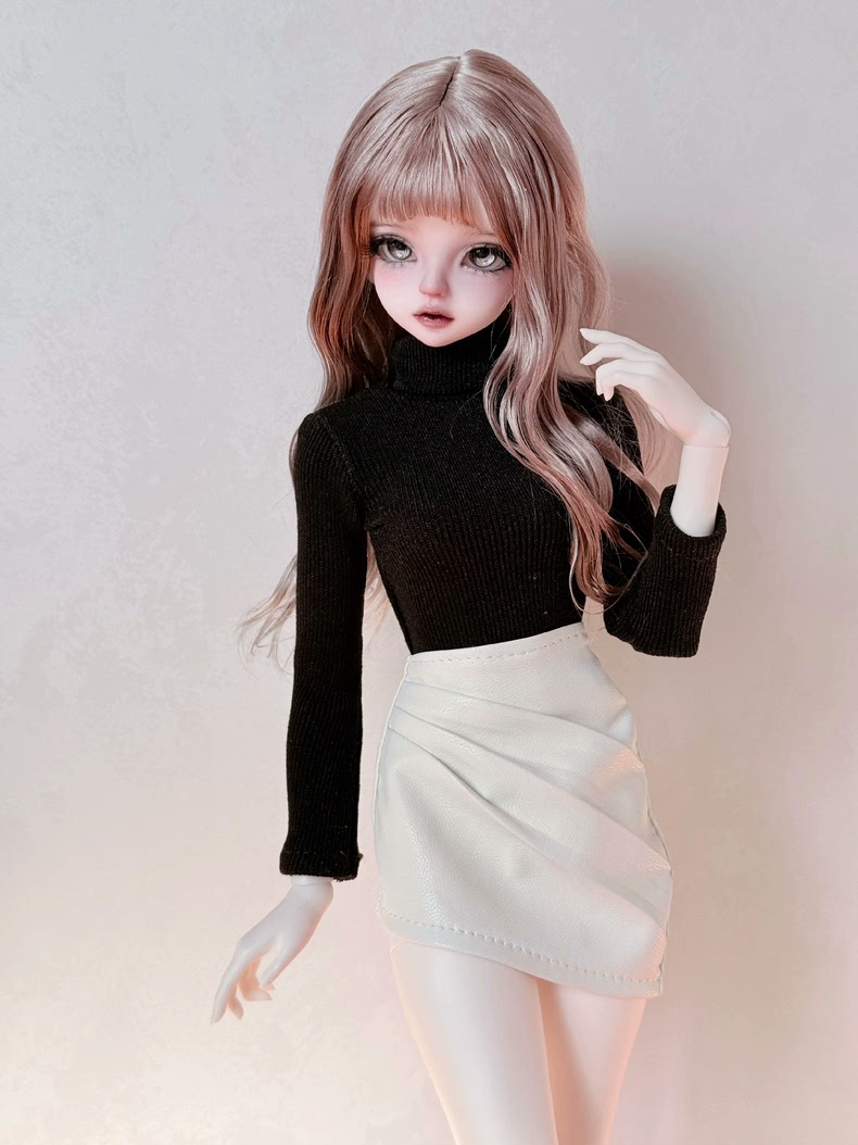 Stylish BJD 1/4 Doll Outfit: Knit Top & Leather Skirt Set for Fashionable Customization - Image 9