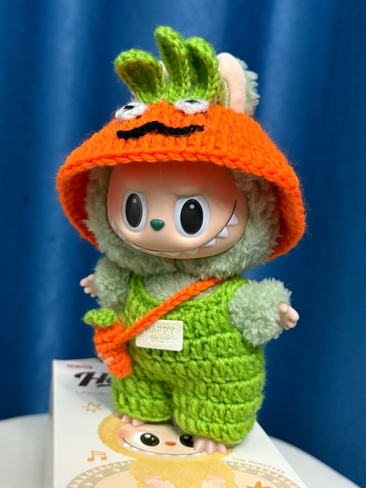 Adorable Labubu Carrot Costume – Vibrant Orange & Green Outfit for Playful Doll Styling - Image 3