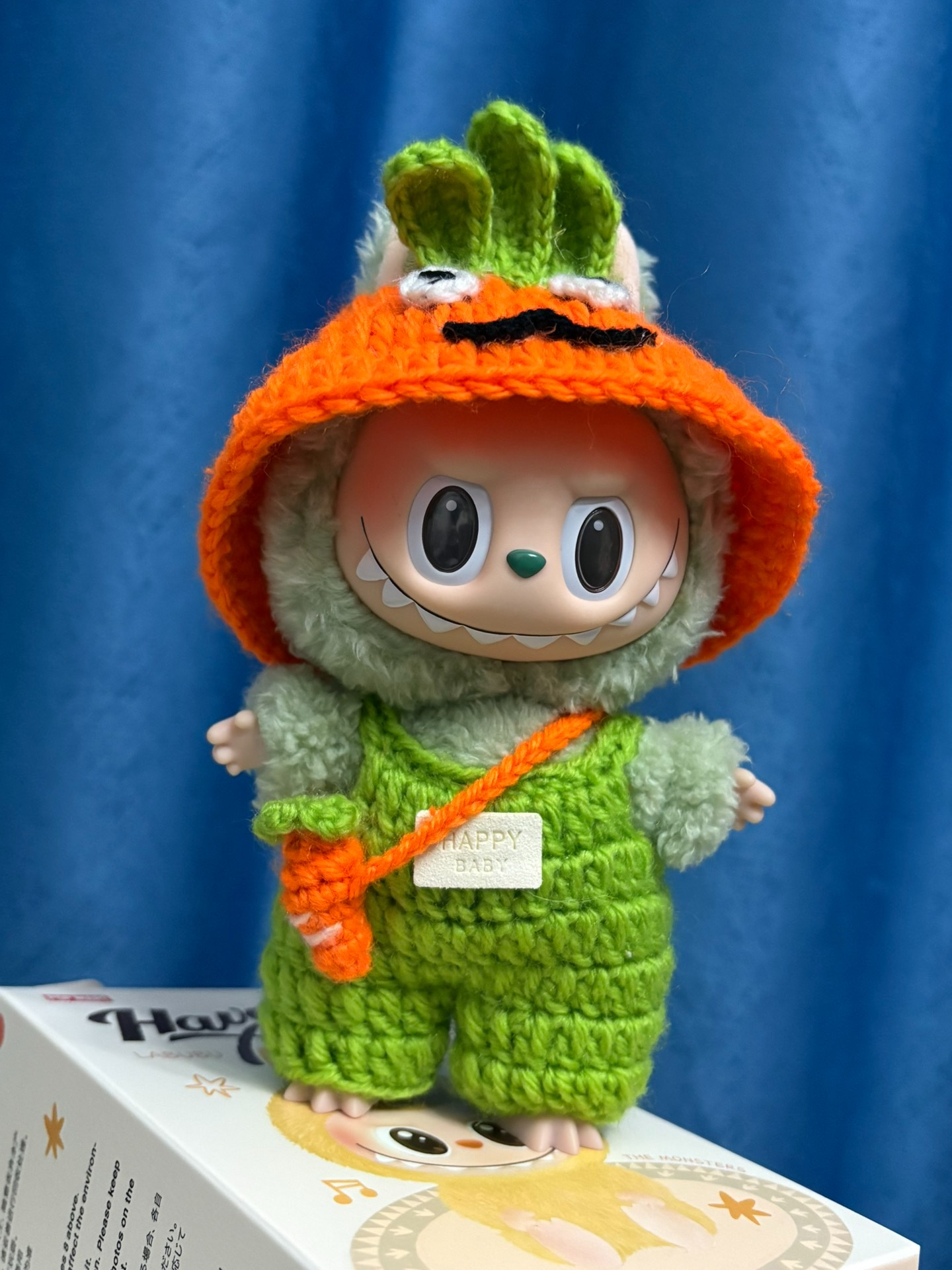 Adorable Labubu Carrot Costume – Vibrant Orange & Green Outfit for Playful Doll Styling - Image 5