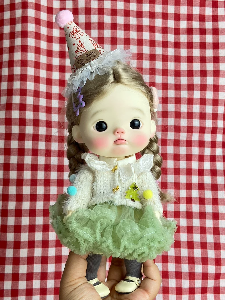 Customizable Blythe OB22 OB24 Winter Party Outfit - Festive Tutu Skirt, Sweater & Hat Set - Image 6