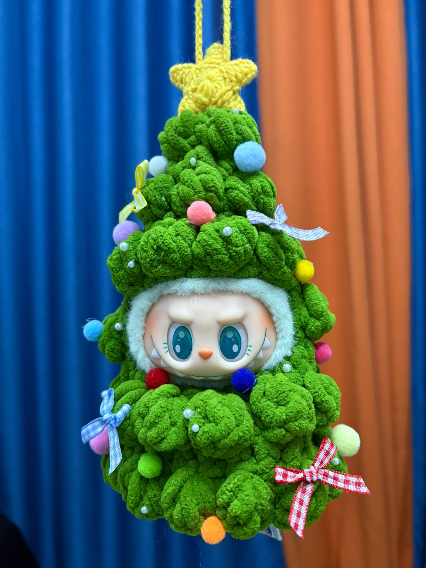 Festive LABUBU Christmas Tree Costume – Plush Holiday Outfit for Dolls - Image 5