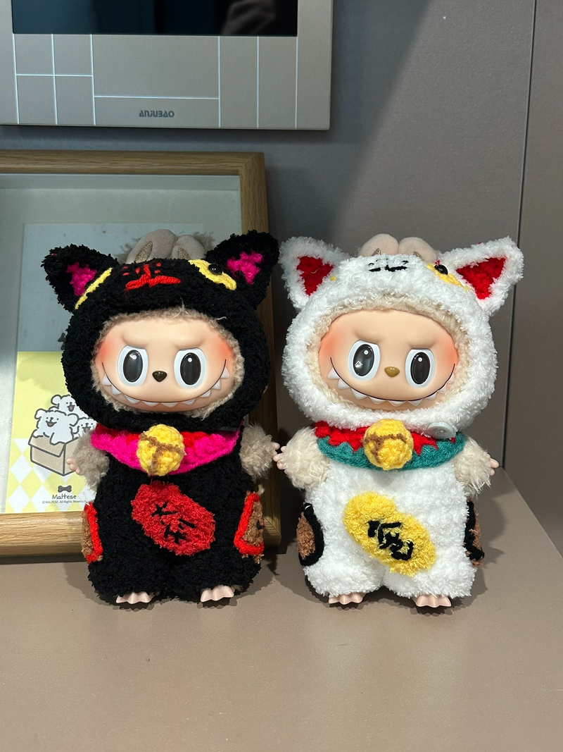 Handmade LABUBU Knitwear Set: Custom Hat, Scarf & Suit for Collectible Dolls – Vibrant & Durable - Image 1