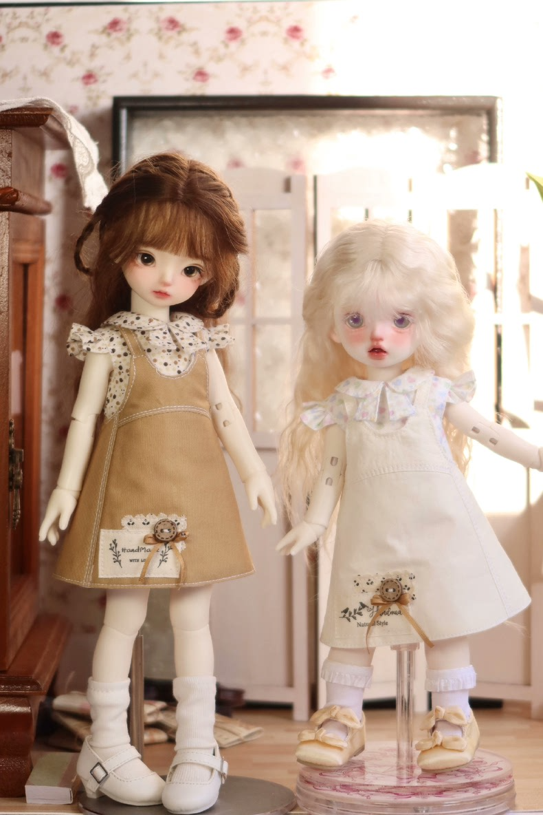 Adorable 1/6 BJD Doll Outfit: Pastel Apron Dress & Floral Top – Elegant & Versatile - Image 2