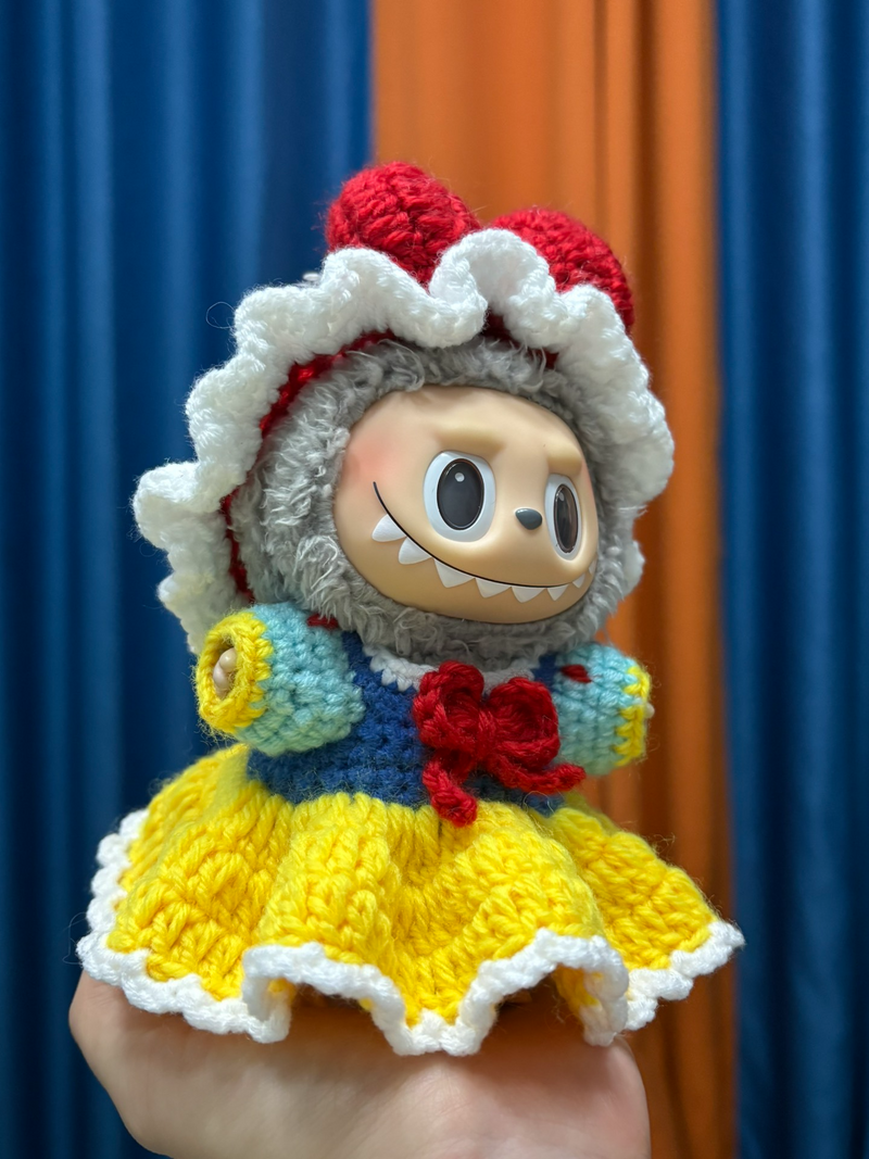 Handcrafted Snow White Doll Outfit – Vibrant Princess Ensemble with Detachable Hat & Premium Details - Image 4
