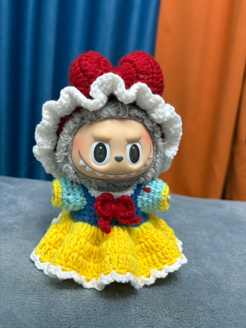 Handcrafted Snow White Doll Outfit – Vibrant Princess Ensemble with Detachable Hat & Premium Details - Image 8