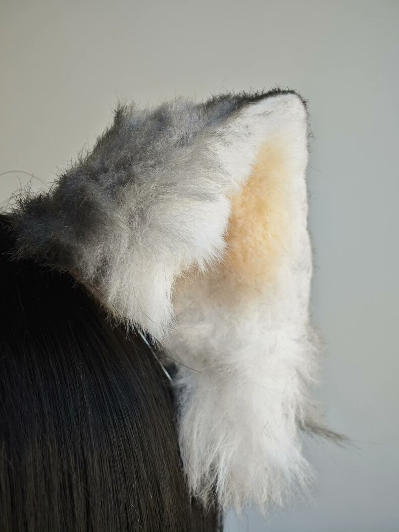 Luxury Plush Cat Ears for Cosplay & Fashion - Image 2