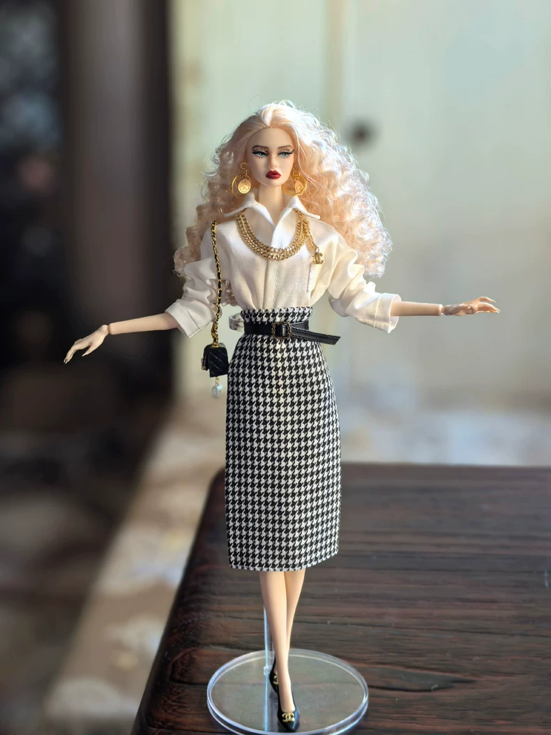 Vintage Elegance BJD Outfit: Black & White Houndstooth Set w/ Gold Accents - Image 1