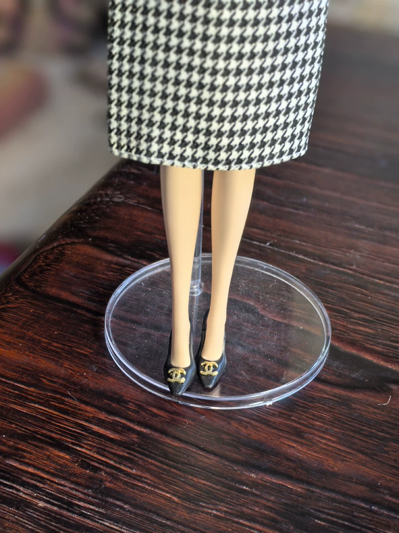 Vintage Elegance BJD Outfit: Black & White Houndstooth Set w/ Gold Accents - Image 5