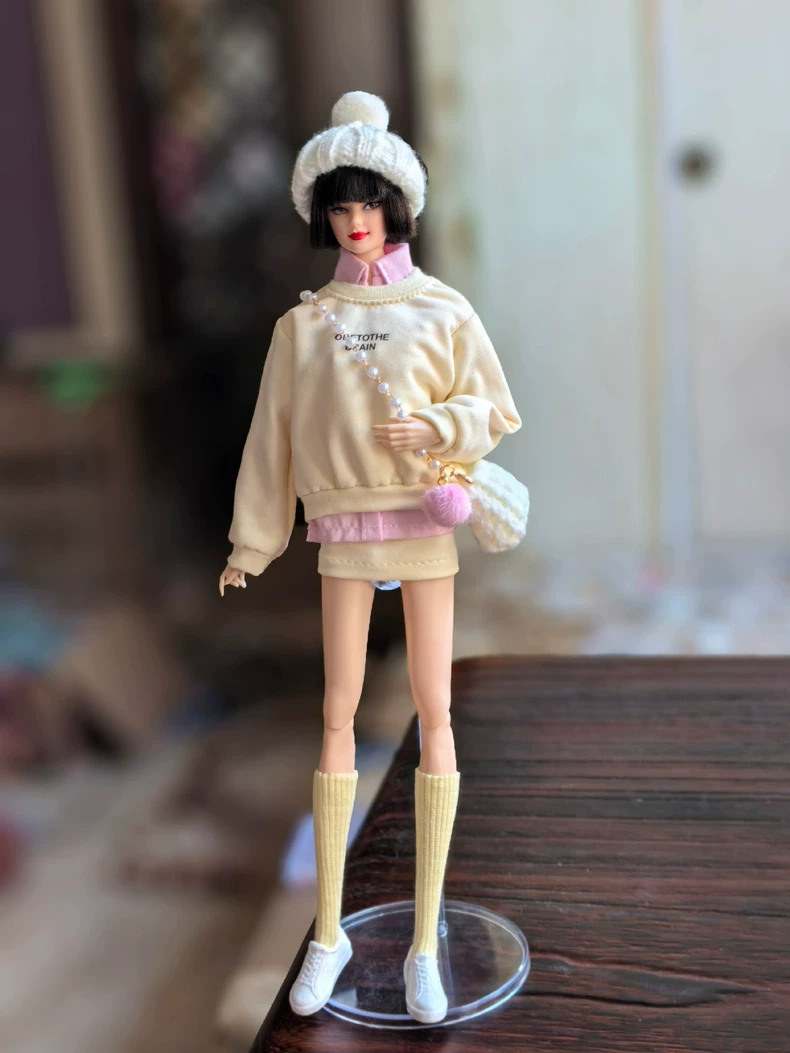 Exquisite 1/6 BJD Outfit: Pastel Chic with 'ODE TO THE BRAIN' Embroidery – Mix & Match Layers for Dynamic Posing & Style - Image 2