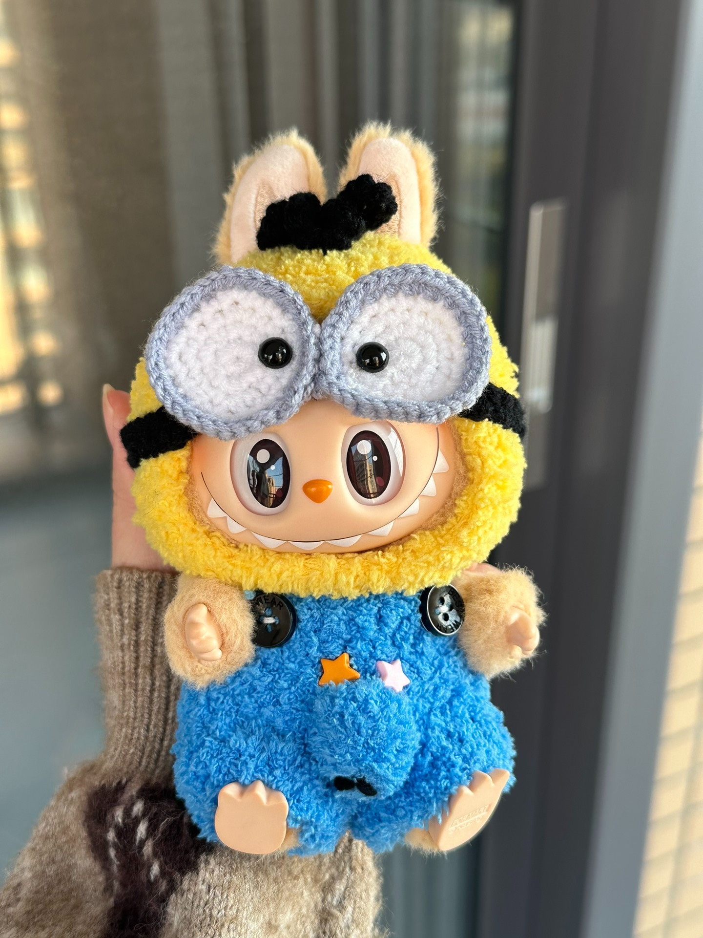 Whimsical LABUBU Minion Plush Doll – Playful Yellow Hat & Starry Blue Jumpsuit – Collectible & Adorable! - Image 1