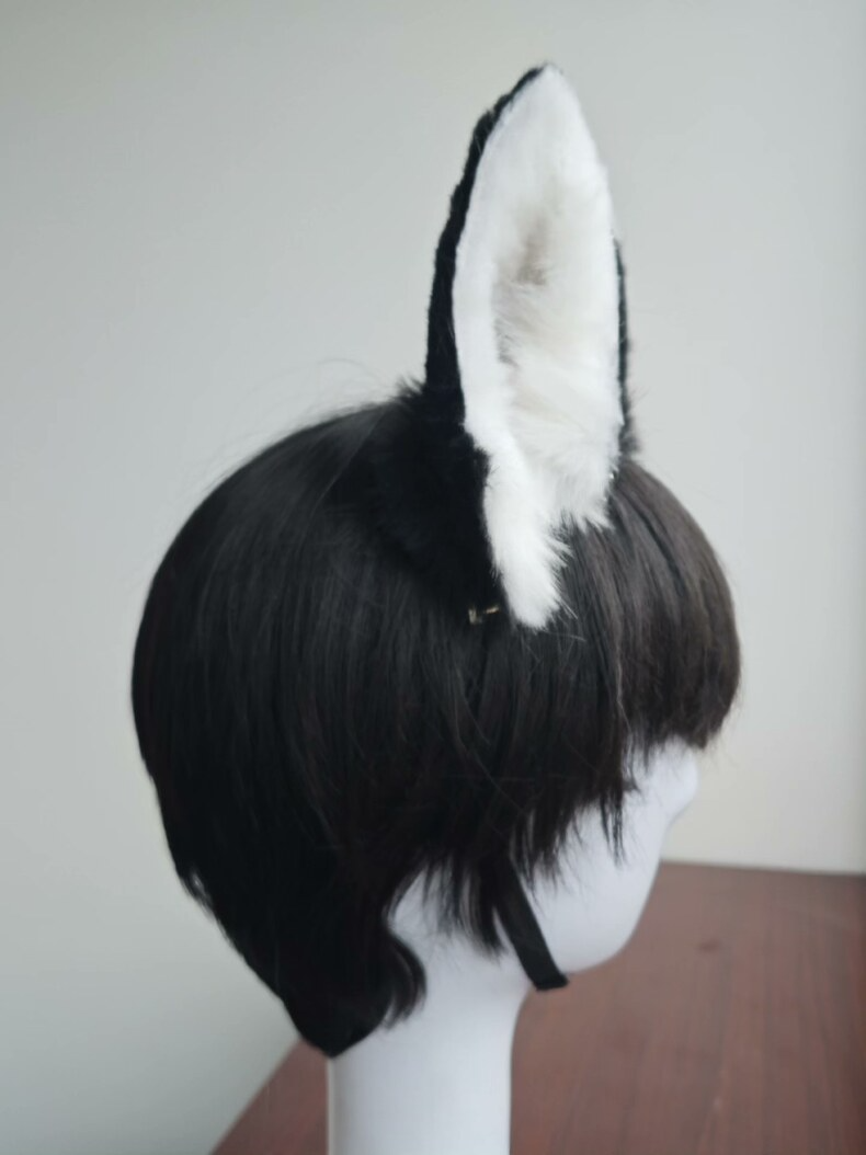 Luna-Inspired Anime Cat Ears - Faux Fur Cosplay Accessory - Image 4