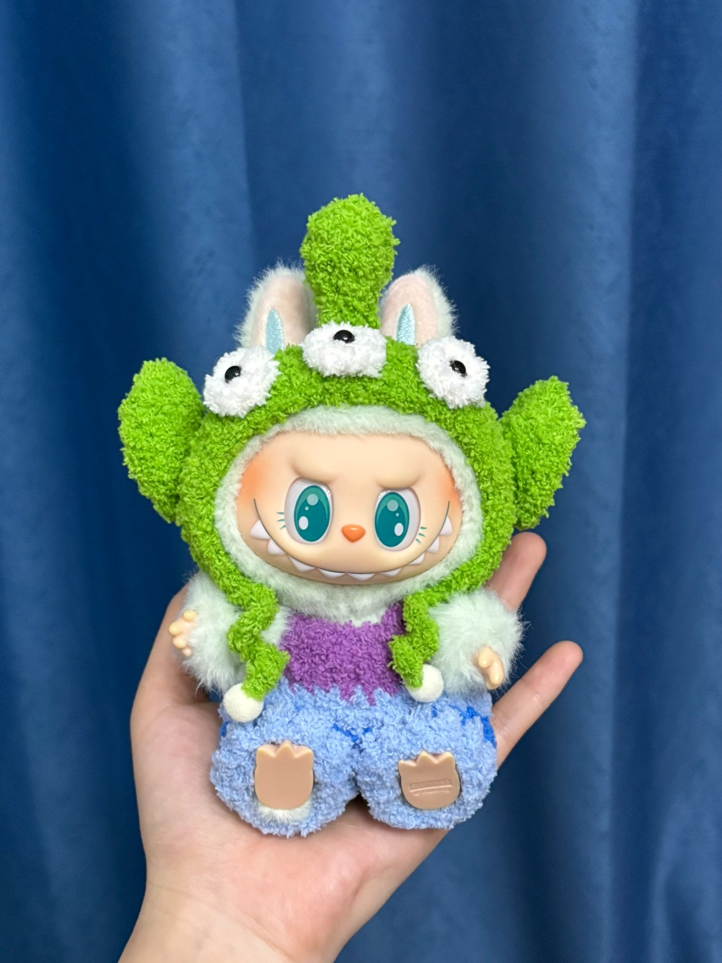 Customizable Labubu Doll Outfit – Vibrant Three-Eyed Monster Plush Costume in Green, Purple & Blue - Image 1