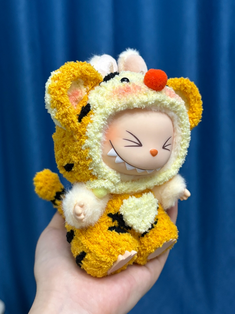 Adorable Labubu Tiger Outfit: Plush Striped Doll Clothes with Pom-Pom Accent - Image 2
