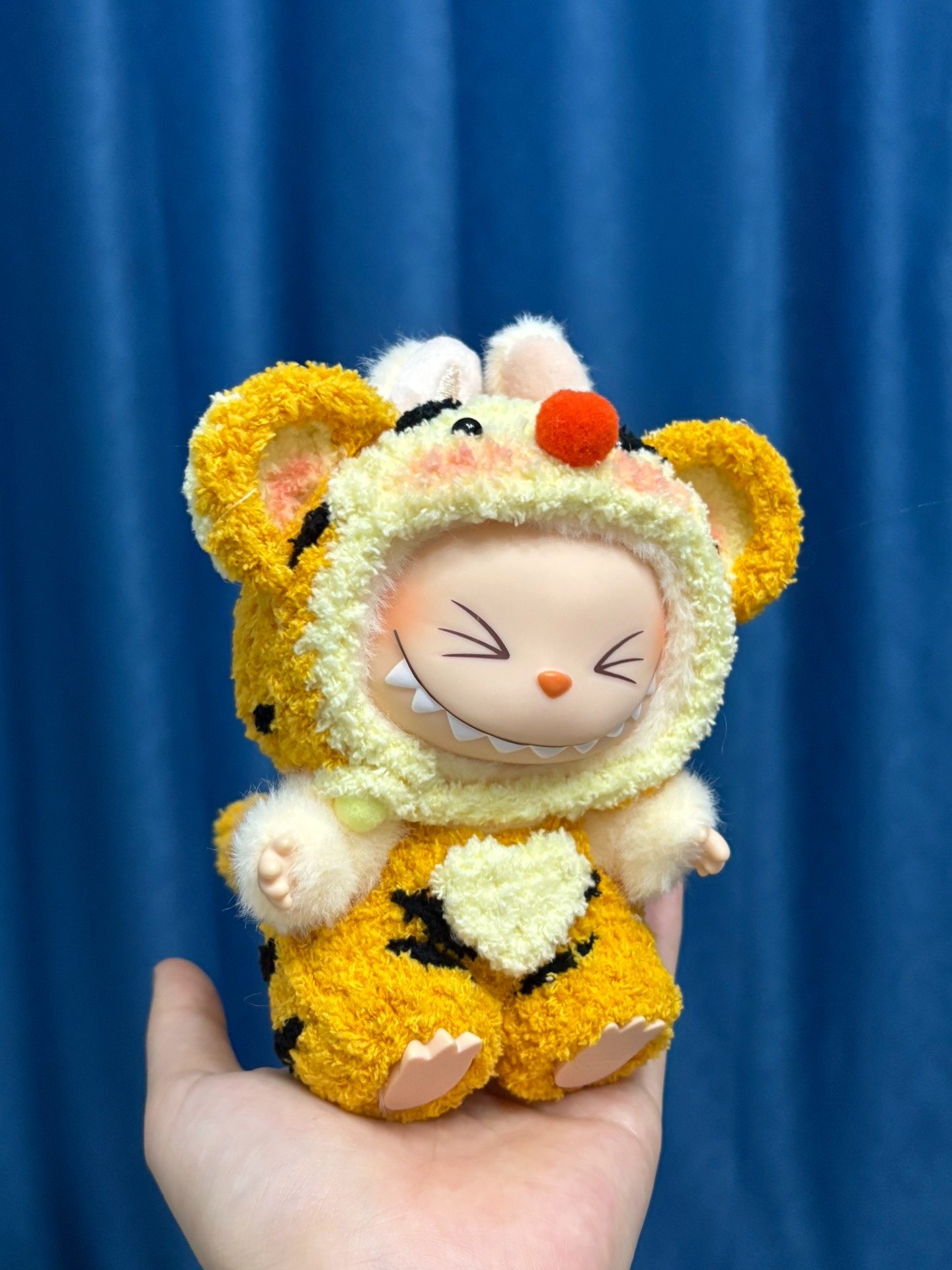 Adorable Labubu Tiger Outfit: Plush Striped Doll Clothes with Pom-Pom Accent - Image 3