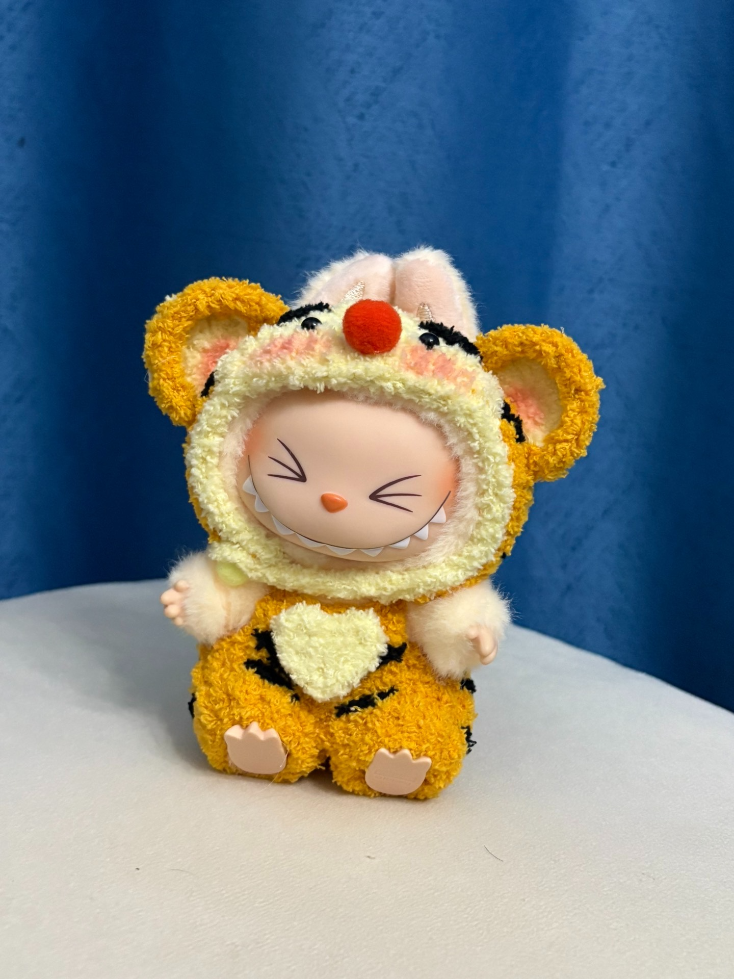 Adorable Labubu Tiger Outfit: Plush Striped Doll Clothes with Pom-Pom Accent - Image 4