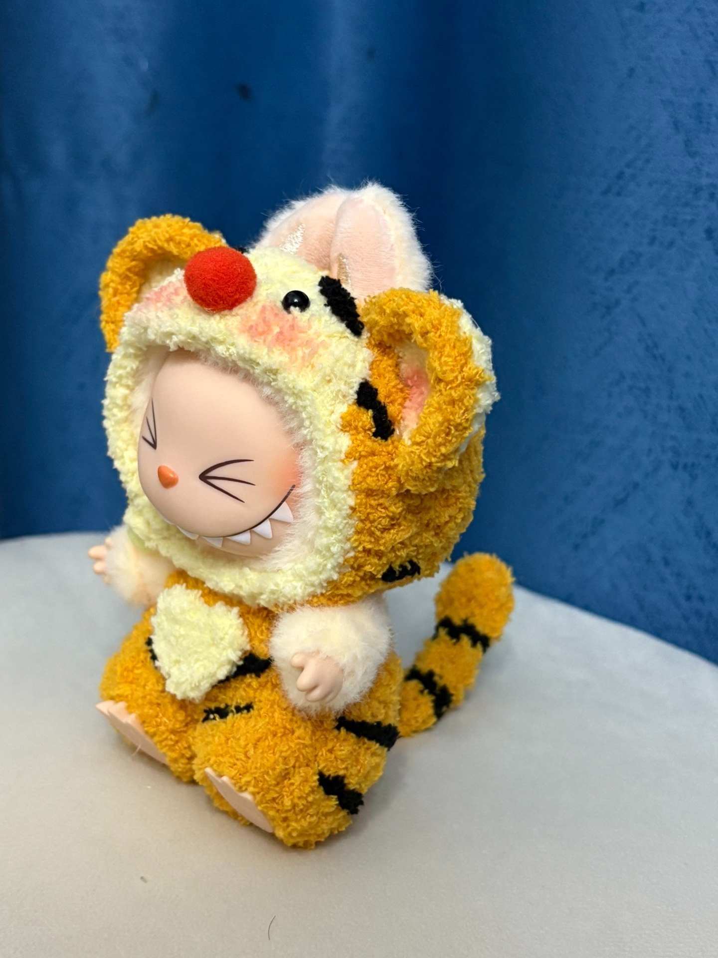 Adorable Labubu Tiger Outfit: Plush Striped Doll Clothes with Pom-Pom Accent - Image 5
