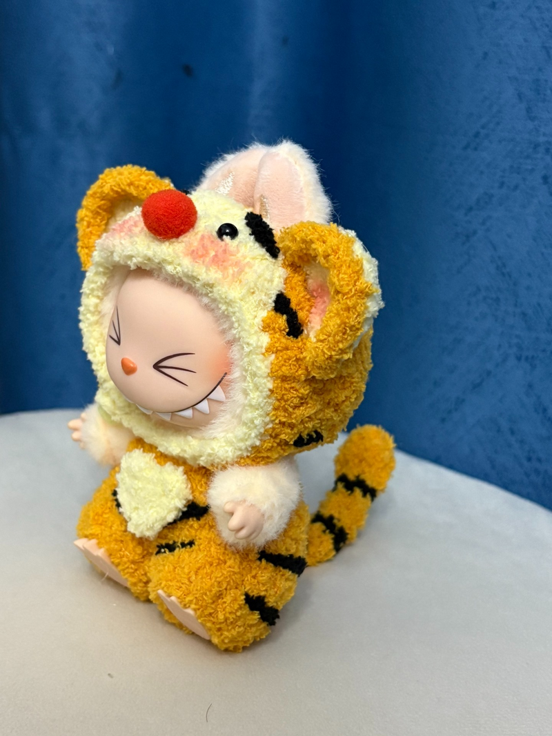 Adorable Labubu Tiger Outfit: Plush Striped Doll Clothes with Pom-Pom Accent - Image 5
