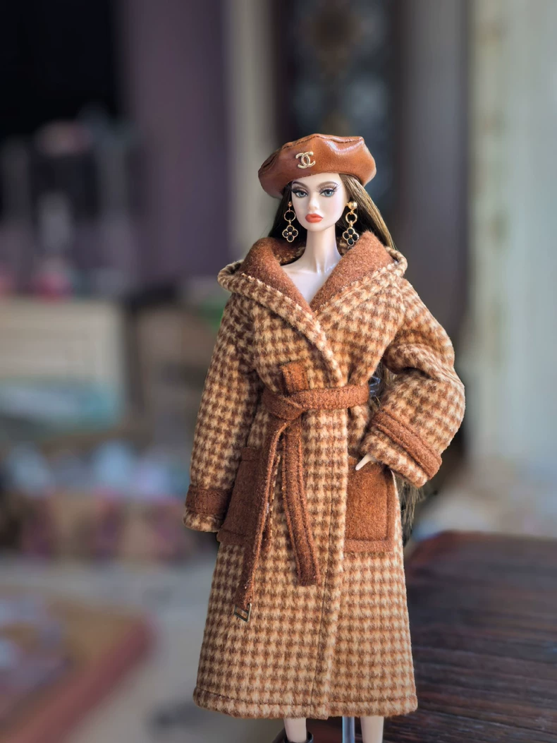 Luxurious Wool Double-Faced Coat & Leather Beret Outfit for 1/6 BJD Dolls – Timeless Elegance - Image 1