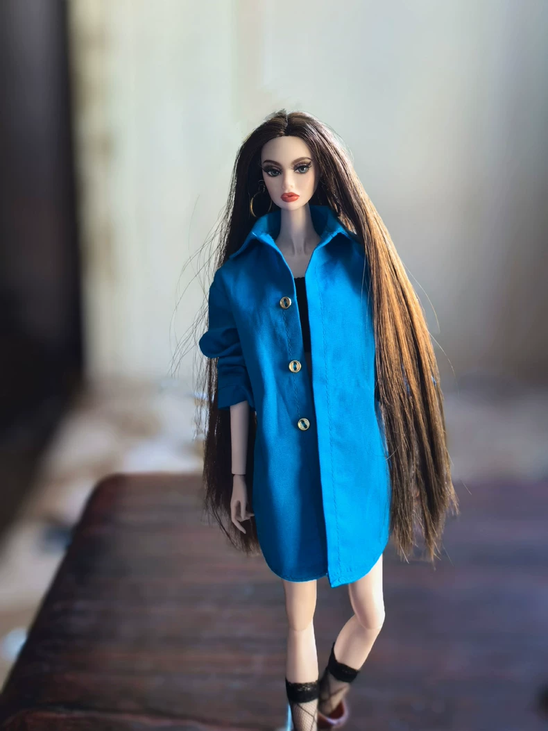 Stylish Blue BJD 1/6 Outfit: Elegant, Durable & Versatile for Dynamic Posing - Image 2