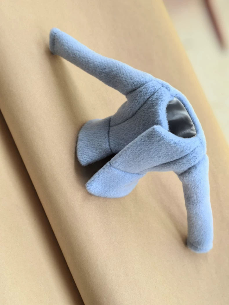 Luxury Baby Blue BJD 1/6 Outfit – Pearl-Adorned Wool Blend Set for Elegant Dolls - Image 3