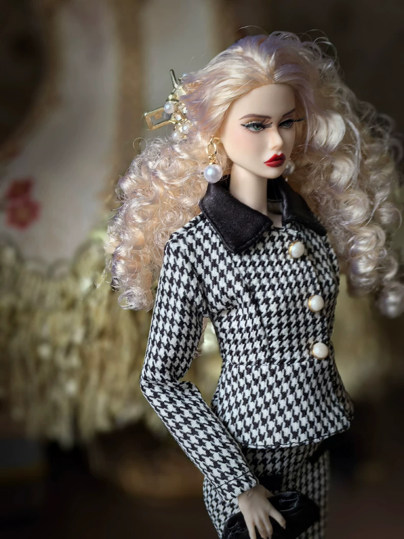 Vintage Houndstooth BJD Doll Outfit: Elegant 1/6 Scale Jacket & Skirt Set for Barbie & Collectors - Image 2