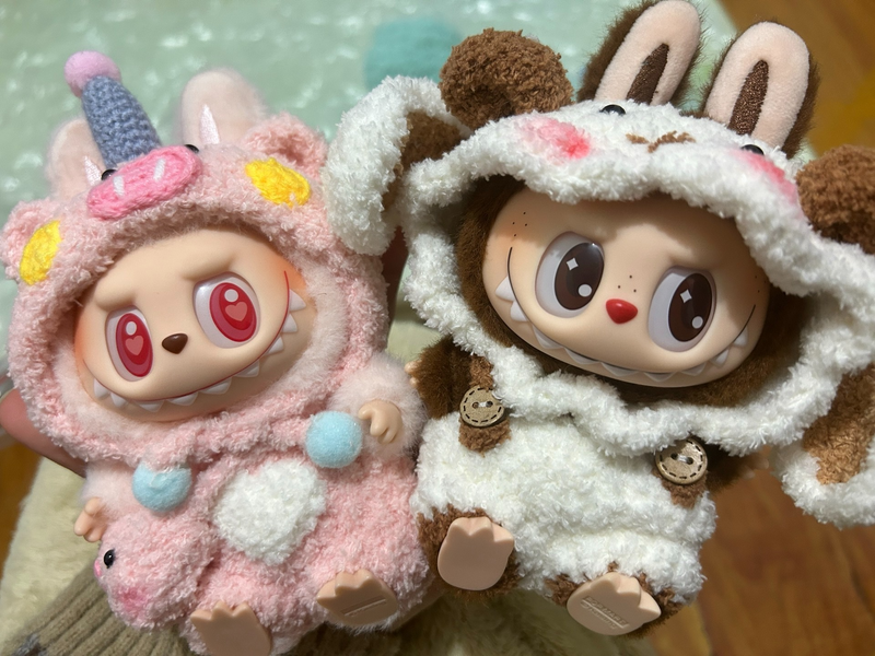 Charming LABUBU Bunny Outfit: Plush Jumpsuit & Headpiece for Collectible Dolls – Soft, Durable & Whimsical! - Image 6