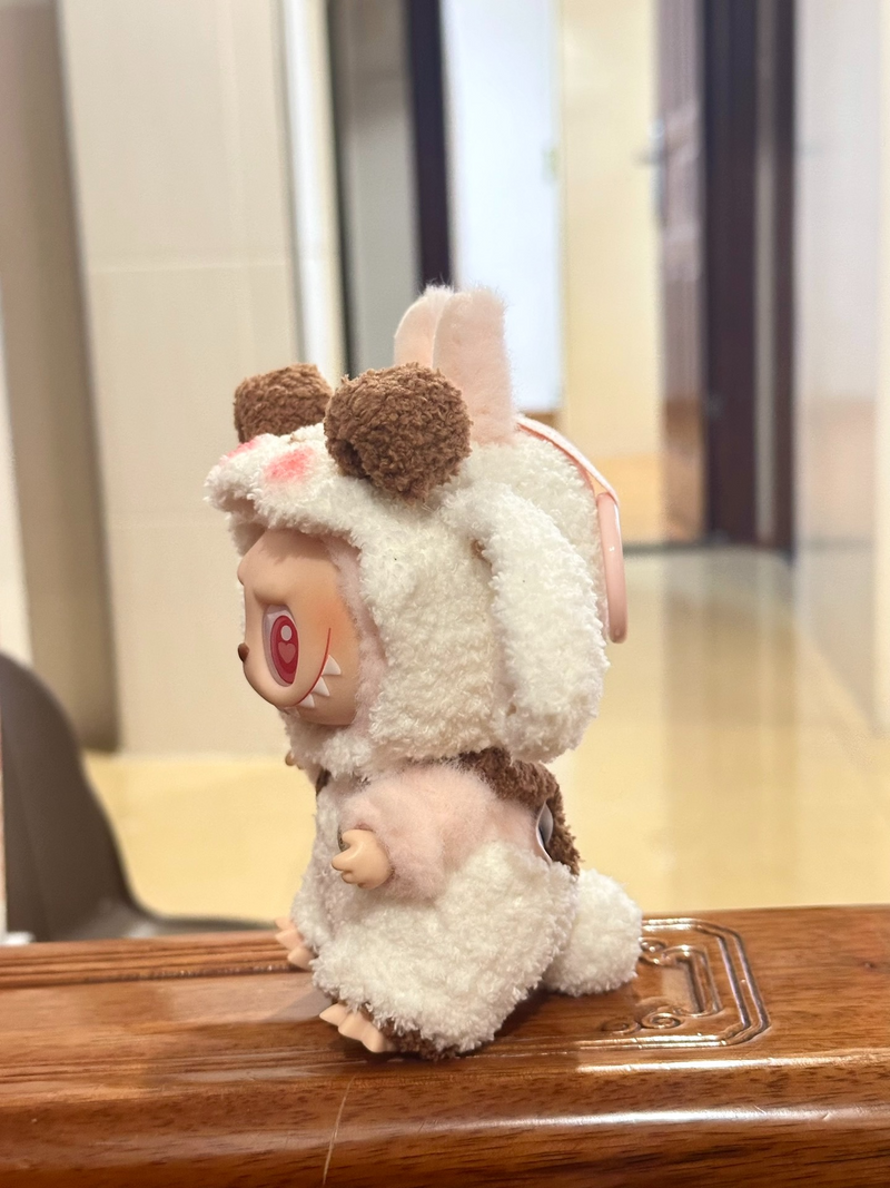 Charming LABUBU Bunny Outfit: Plush Jumpsuit & Headpiece for Collectible Dolls – Soft, Durable & Whimsical! - Image 7
