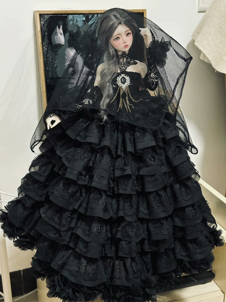 Gothic Victorian BJD 1/4 Outfit – Elegant Lace & Gold Embellished Doll Dress for Collectors - Image 1