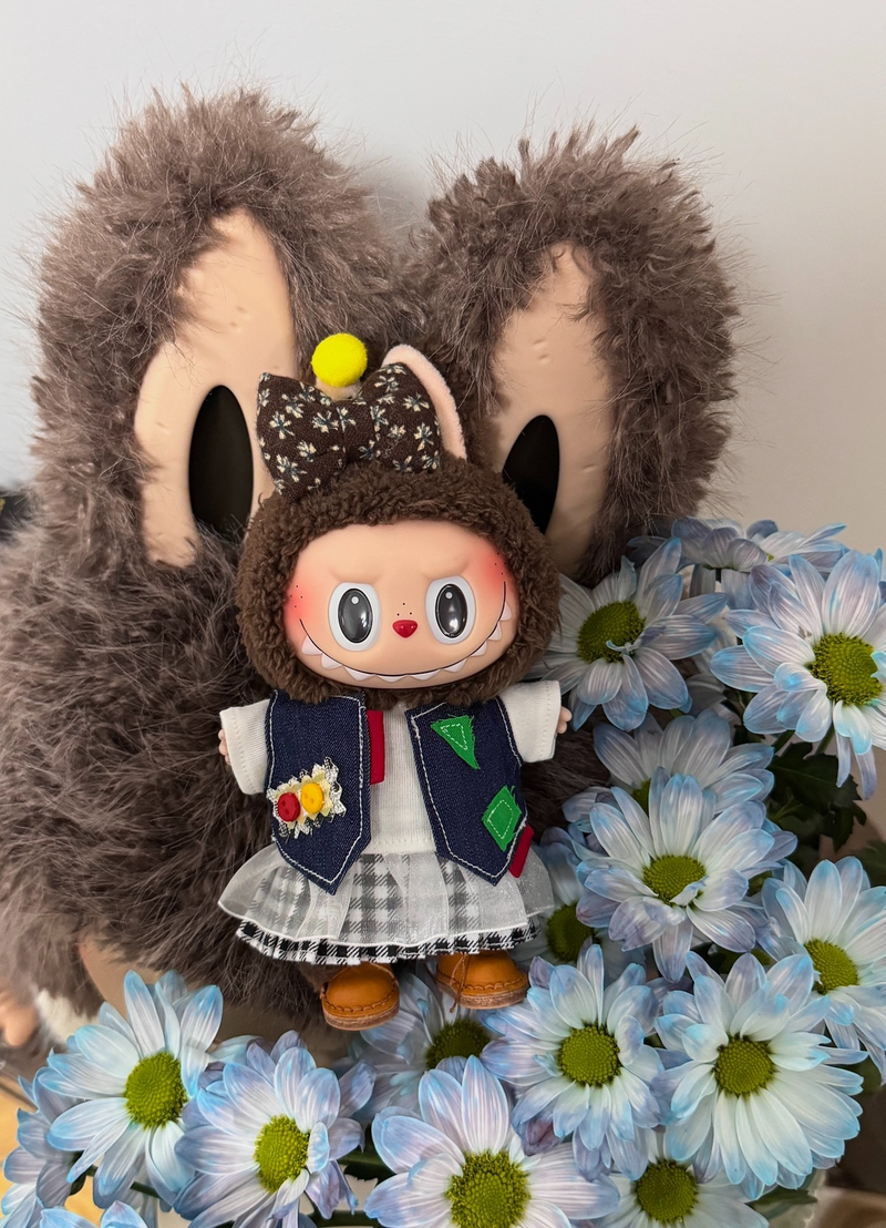 Charming Labubu Doll Outfit: Denim Vest, Plaid Skirt & Lace Details for 17cm Figures - Image 2