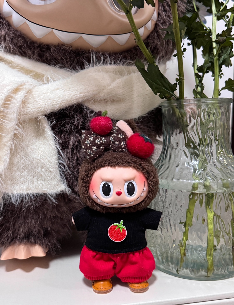 Whimsical Apple-Themed Labubu Doll Outfit – Vibrant, Playful & High-Quality Collectible Accessory - Image 1