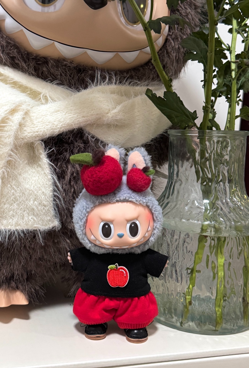 Whimsical Apple-Themed Labubu Doll Outfit – Vibrant, Playful & High-Quality Collectible Accessory - Image 2