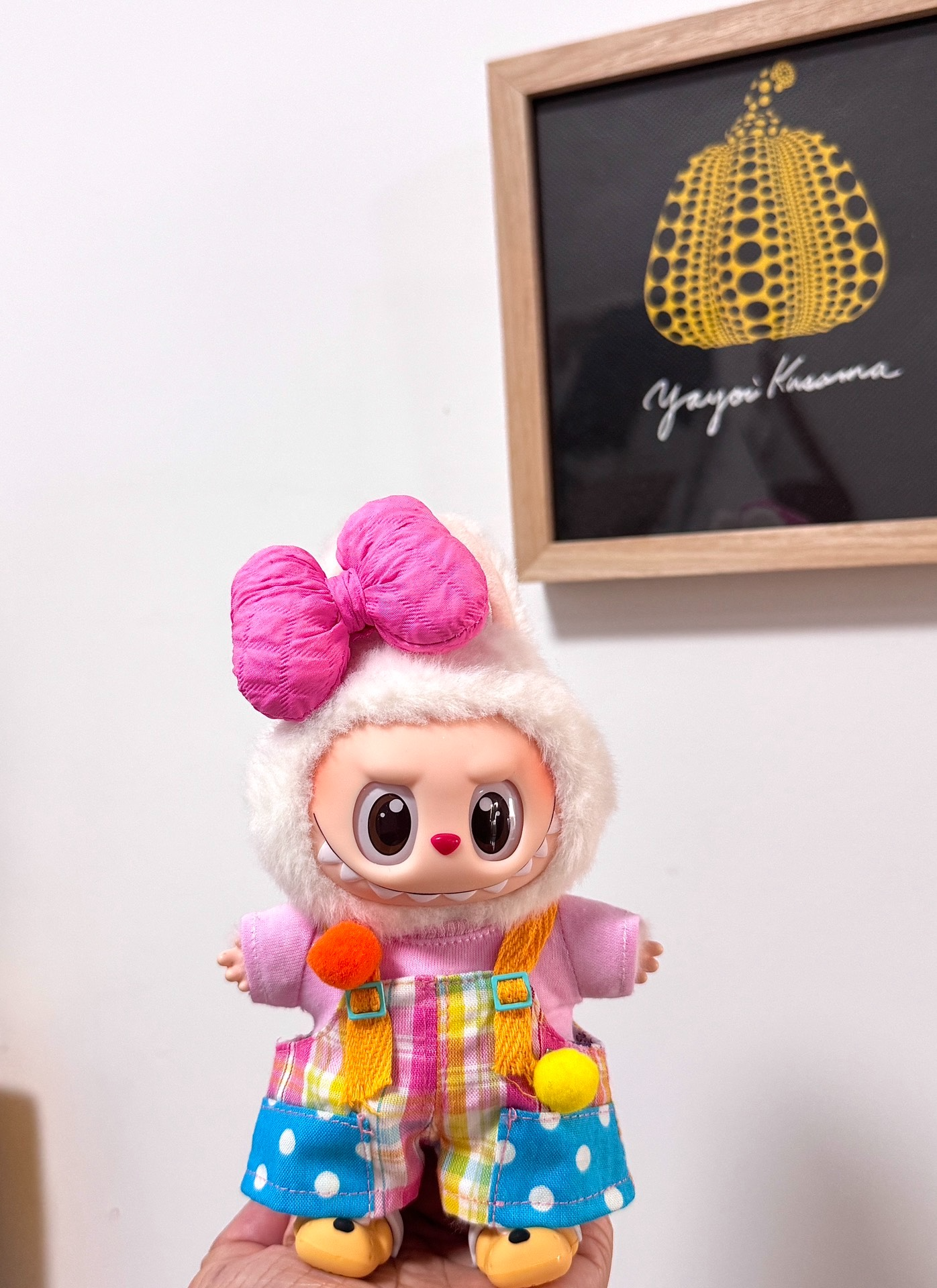 Adorable Pink Labubu Doll Outfit: Vibrant Plaid Overalls & T-Shirt for 17cm Figures - Image 1