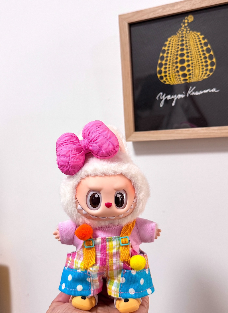Adorable Pink Labubu Doll Outfit: Vibrant Plaid Overalls & T-Shirt for 17cm Figures - Image 1