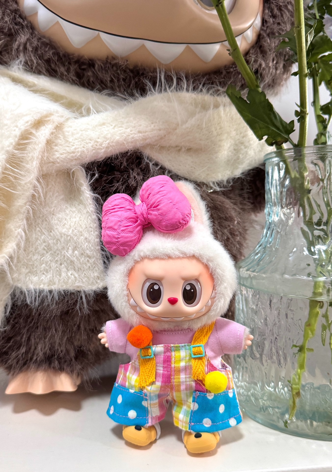 Adorable Pink Labubu Doll Outfit: Vibrant Plaid Overalls & T-Shirt for 17cm Figures - Image 5