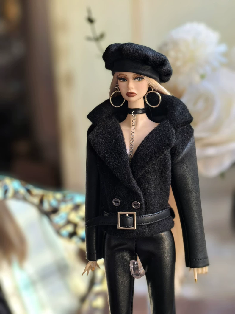 Luxury 1/6 BJD Outfit: Premium Black Wool & PU Leather Ensemble w/ Hat & Accessories - Image 2
